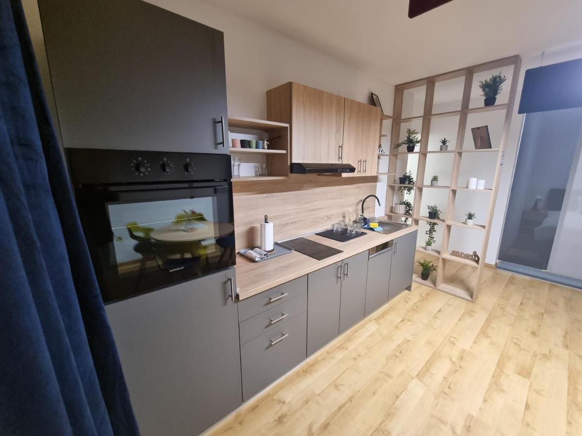 Ferienwohnung Kfn Concept One Zagreb Exterior foto